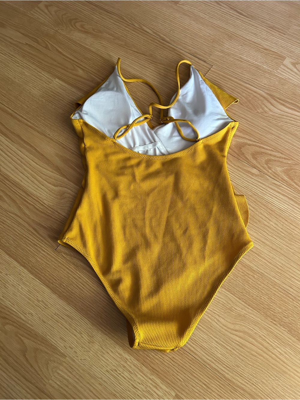 Cupshe Yellow Ruffle Ribbed One Piece Bikini Medium - Picture 9 of 9